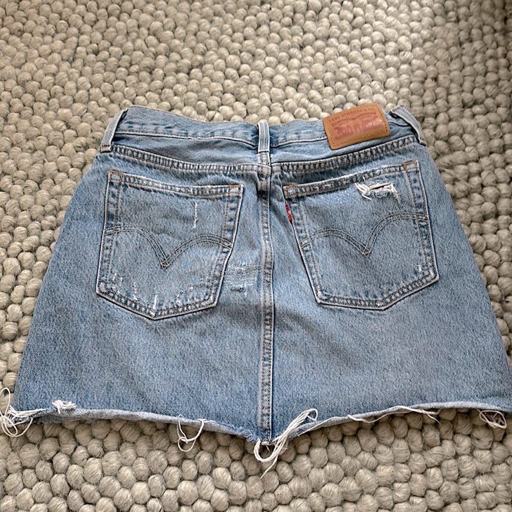Levi’s Jean Skirt - Size 26